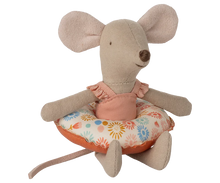 Beach Mouse w/ Float Little Sister Flower