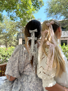 Small Lace Bow - Pink